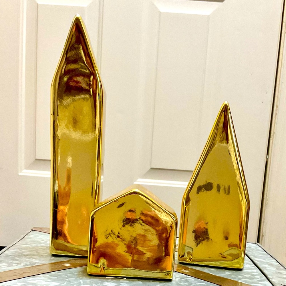 Set of 3 gold metal house sculptures